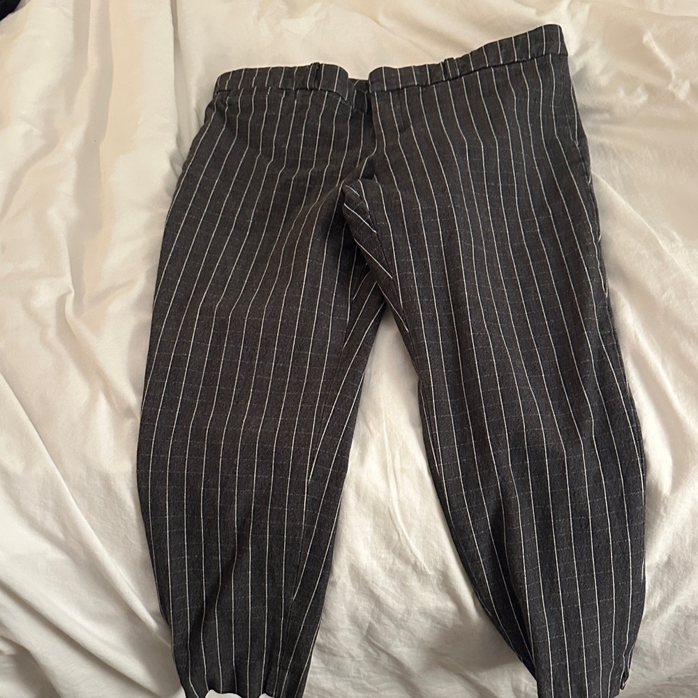 Banana Republic Charcoal Pinstripe ankle Dress Pants